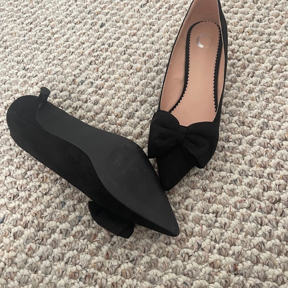 Journee Collection Women's Orana Pump - Picture 4 of 5